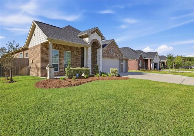 Photo 3 of Single family home for sale at 12031 Champions Forest Dr, Dayton, TX 77535 | MLS# 93601813 | Listing updated on 2026-09-21