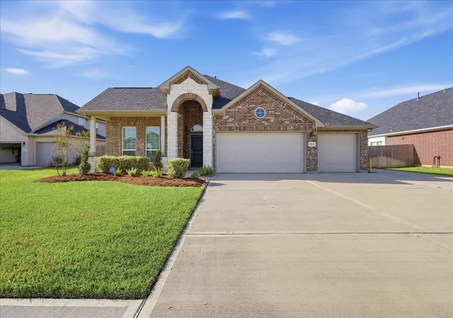 Photo 4 of Single family home for sale at 12031 Champions Forest Dr, Dayton, TX 77535 | MLS# 93601813 | Listing updated on 2026-09-21