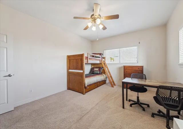 Photo 4 of Single family home for sale at 422 Windward Way, Galveston, TX 77554 | MLS# 56961730 | Listing updated on 2026-09-05