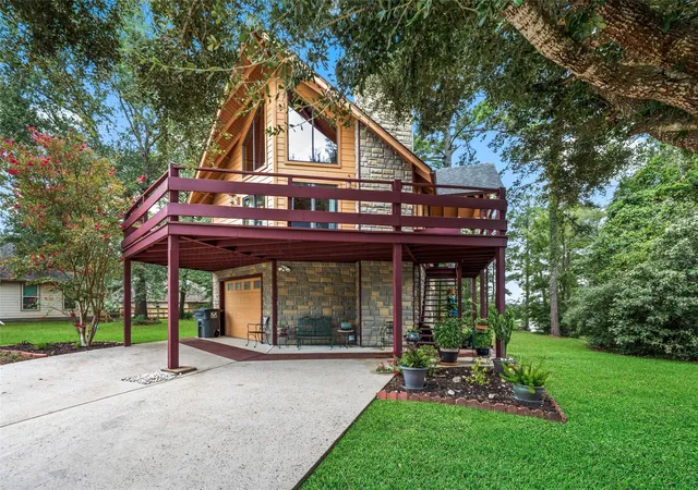 Photo 1 of Single family home for sale at 8 Sunny Hl Dr, Huntsville, TX 77340 | MLS# 8234959 | Listing updated on 2026-09-12