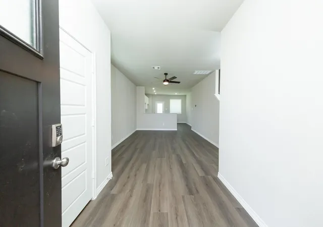 Photo 3 of Sale Pending at 15443 Woody Hvn Dr, Conroe, TX 77302 | MLS# 27485916 | Listing updated on 2026-09-10