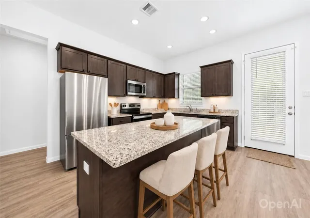 Photo 2 of Single family home for sale at 3007 Sand Dr, Huntsville, TX 77340 | MLS# 36396846 | Listing updated on 2026-09-12