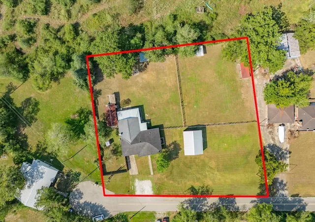 Photo 3 of Single family home for sale at 1416 Biggam Rd, West Columbia, TX 77486 | MLS# 86766593 | Listing updated on 2026-09-26