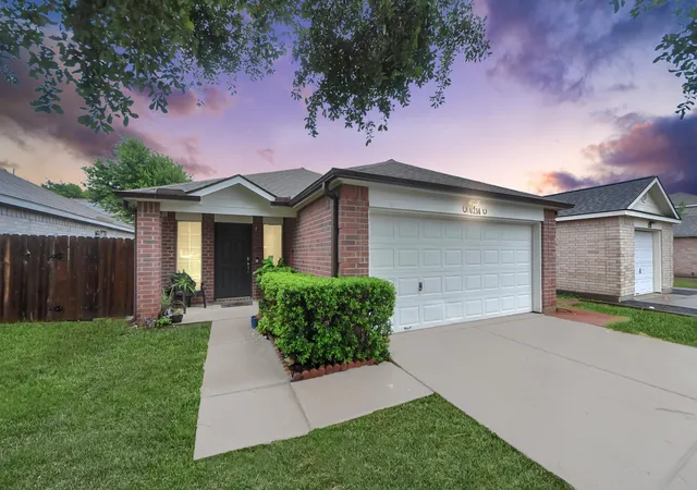 Photo 2 of Single family home for sale at 6214 Cottage Pines Dr, Katy, TX 77449 | MLS# 90703853 | Listing updated on 2026-09-05