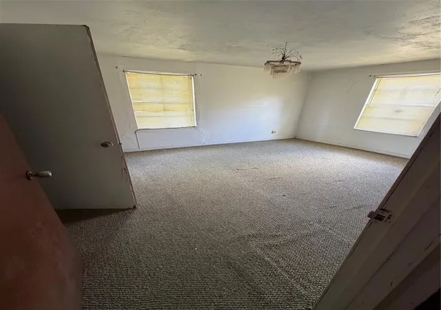 Photo 3 of Single family home for sale at 9422 Coffee St, Houston, TX 77033 | MLS# 55504114 | Listing updated on 2026-09-22