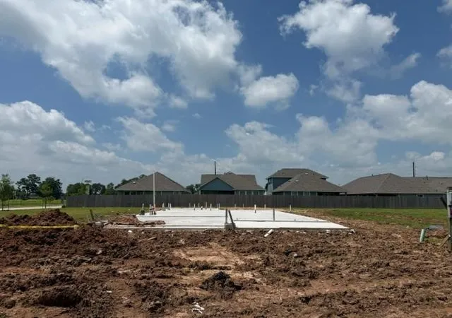 Photo 2 of Single family home for sale at 32707 Bowfin Ct, Fulshear, TX 77441 | MLS# 83914255 | Listing updated on 2026-09-11