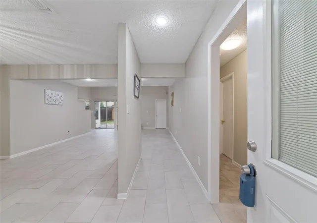 Photo 2 of Single family home for sale at 6322 Lynkat Ln, Houston, TX 77083 | MLS# 27632429 | Listing updated on 2026-09-23