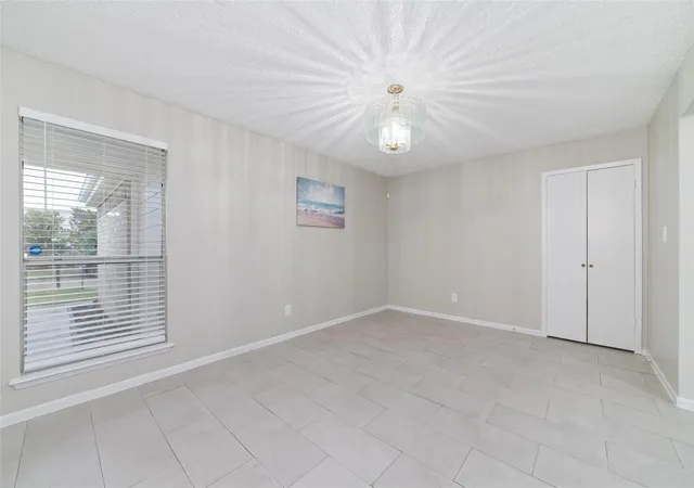 Photo 4 of Single family home for sale at 6322 Lynkat Ln, Houston, TX 77083 | MLS# 27632429 | Listing updated on 2026-09-23