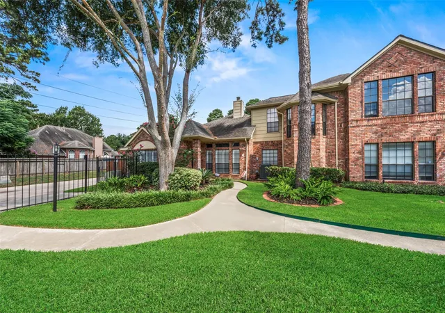 Photo 1 of Townhouse for sale at 16419 N Eldridge Pkwy #E, Tomball, TX 77377 | MLS# 3719430 | Listing updated on 2026-09-07