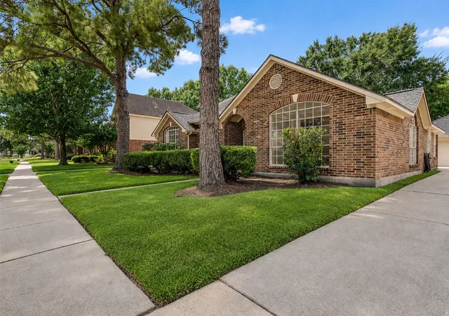Photo 2 of Single family home for sale at 3407 Magnolia Trl, Houston, TX 77084 | MLS# 79318810 | Listing updated on 2026-09-19