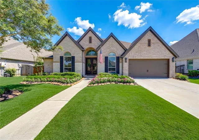 Photo 1 of Single family home for sale at 30411 Garden Glenn Ct, Fulshear, TX 77441 | MLS# 19867761 | Listing updated on 2026-09-05