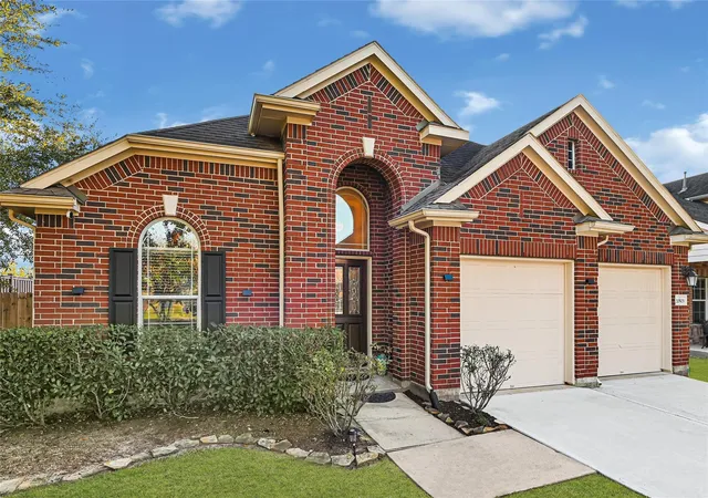 Photo 3 of Single family home for sale at 20503 Pink Granite Valley, Richmond, TX 77407 | MLS# 66690089 | Listing updated on 2026-09-05