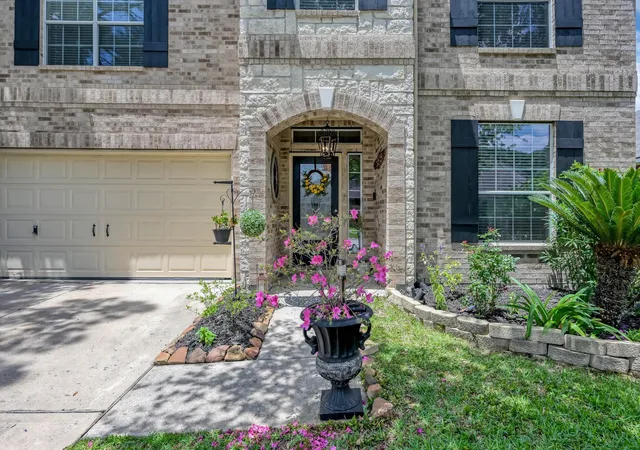 Photo 4 of Single family home for sale at 4514 Aspen Leaf Ln, Humble, TX 77396 | MLS# 71510746 | Listing updated on 2026-09-05
