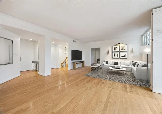 Photo 1 of Condo for sale at 21 Briar Holw Ln #501, Houston, TX 77027 | MLS# 4249845 | Listing updated on 2026-09-12