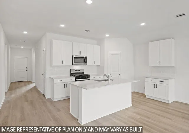 Photo 2 of Single family home for sale at 27635 Acorn Hvn Ln, Magnolia, TX 77355 | MLS# 68424271 | Listing updated on 2026-09-24