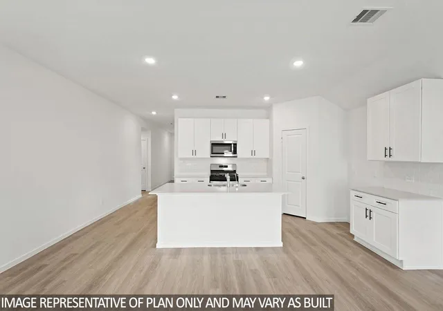 Photo 3 of Single family home for sale at 27635 Acorn Hvn Ln, Magnolia, TX 77355 | MLS# 68424271 | Listing updated on 2026-09-24