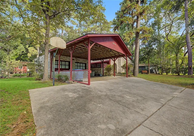 Photo 1 of Single family home for sale at 3774 Spring Dr, Huntsville, TX 77340 | MLS# 38857121 | Listing updated on 2026-10-05
