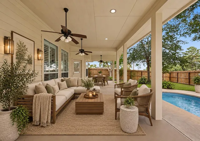 Photo 3 of Single family home for sale at 101 Woodmont Dr, Montgomery, TX 77356 | MLS# 11313101 | Listing updated on 2026-10-06