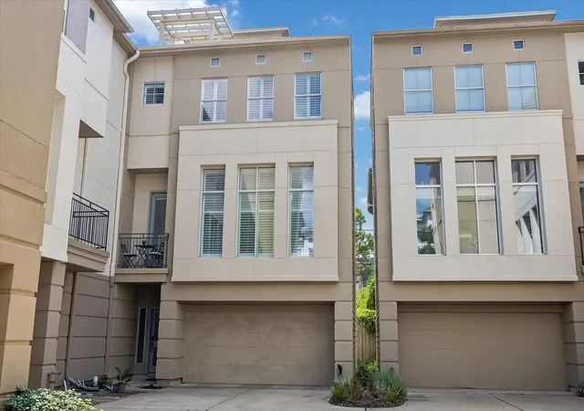 Photo 1 of Townhouse for sale at 1406 Stanford St #D, Houston, TX 77019 | MLS# 16739422 | Listing updated on 2026-09-11