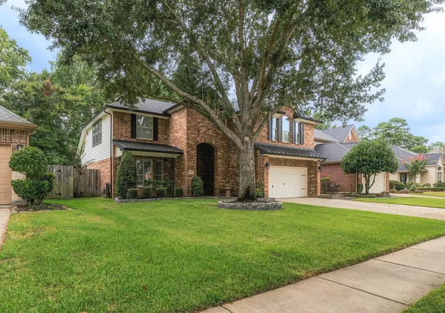 Photo 3 of Single family home for sale at 14407 Baron Crk Ln, Houston, TX 77044 | MLS# 66835985 | Listing updated on 2026-09-11