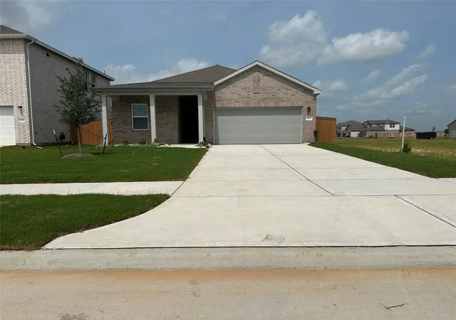 Photo 1 of Single family home for sale at 1029 Sunlit Cir, Brookshire, TX 77423 | MLS# 31150780 | Listing updated on 2026-10-09