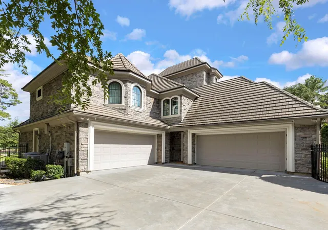 Photo 42 of Mansion for sale at 26 Damask Rose Way, Spring, TX 77382 | MLS# 44868818 | Listing updated on 2026-09-07