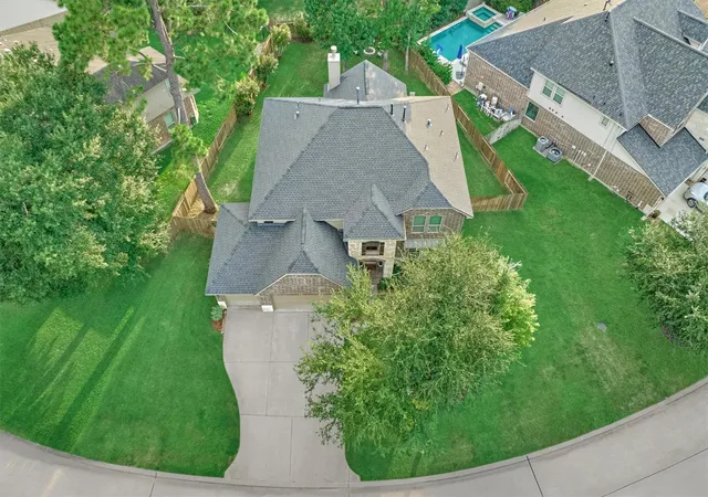 Photo 2 of Single family home for sale at 137 Jaxxon Pointe Dr, Montgomery, TX 77316 | MLS# 62852419 | Listing updated on 2026-09-03