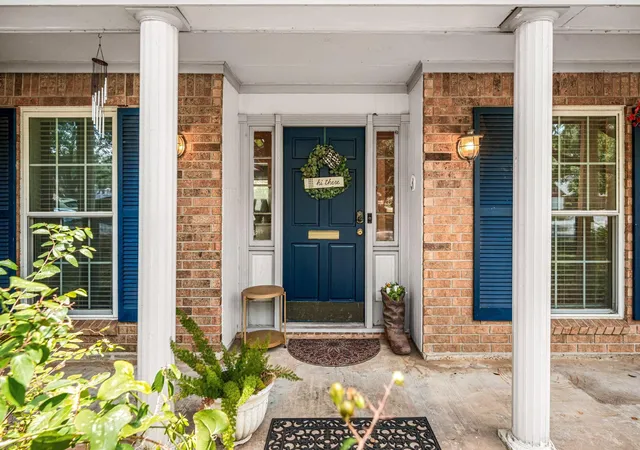 Photo 3 of Sale Pending at 4621 Jane Long Dr, Rosenberg, TX 77471 | MLS# 77047172 | Listing updated on 2026-10-04