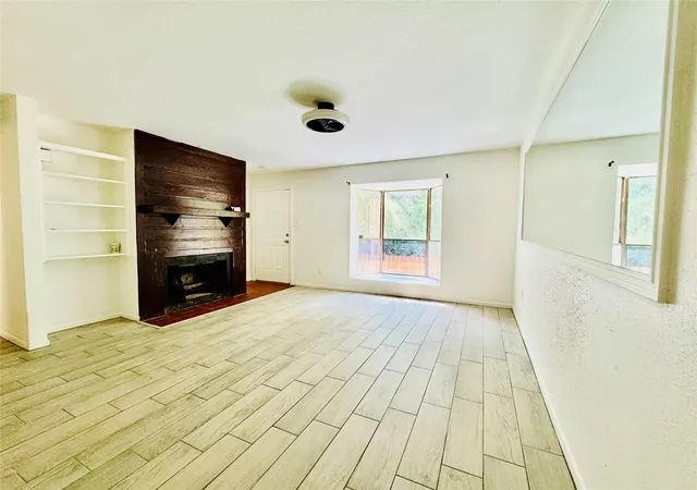 Photo 3 of Townhouse for sale at 2003 Pl Rebecca Ln #10, Houston, TX 77090 | MLS# 10819939 | Listing updated on 2026-09-07
