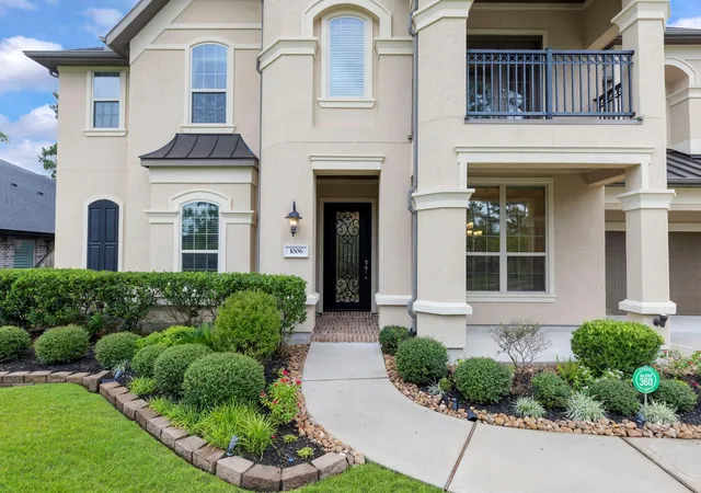 Photo 2 of Single family home for sale at 1006 Blossom Fld Ln, Pinehurst, TX 77362 | MLS# 78432336 | Listing updated on 2026-10-03