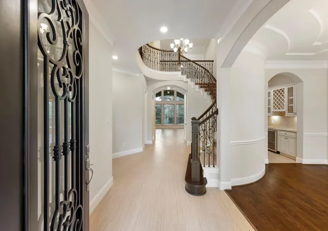 Photo 3 of Single family home for sale at 1006 Blossom Fld Ln, Pinehurst, TX 77362 | MLS# 78432336 | Listing updated on 2026-10-03