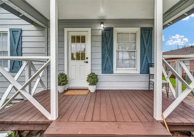 Photo 3 of Single family home for sale at 1127 W 4th Street, Freeport, TX 77541 | MLS# 74177513 | Listing updated on 2026-09-19