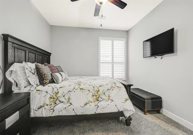 Photo 4 of Single family home for sale at 929 Oak St, Houston, TX 77018 | MLS# 35648484 | Listing updated on 2026-09-12