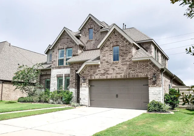 Photo 2 of Single family home for sale at 4913 Mulberry Shrubs Ln, Manvel, TX 77578 | MLS# 50474573 | Listing updated on 2026-10-03