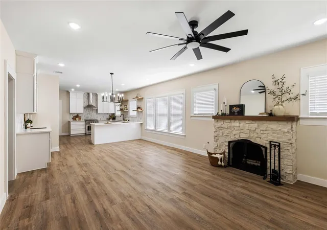 Photo 3 of Single family home for sale at 908 Key St, Houston, TX 77009 | MLS# 61582293 | Listing updated on 2026-09-19