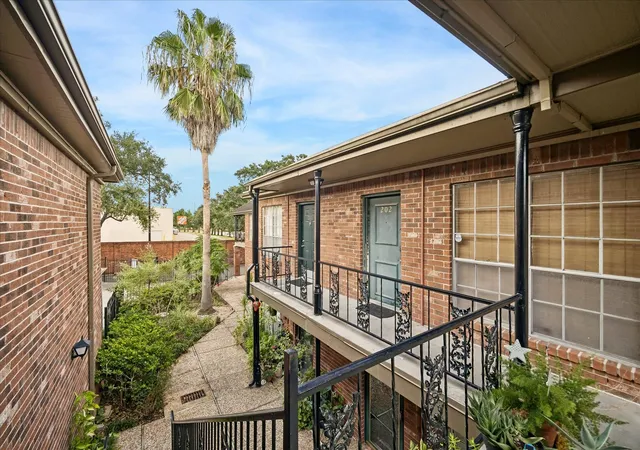 Photo 1 of Condo for sale at 11540 Chimney Rock Rd #201, Houston, TX 77035 | MLS# 92088070 | Listing updated on 2026-10-09