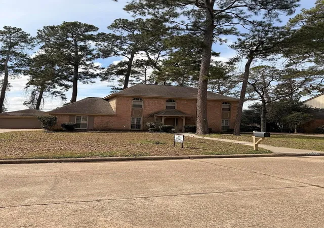 Photo 2 of Single family home for sale at 12019 Indian Wells Dr, Houston, TX 77066 | MLS# 34316570 | Listing updated on 2026-09-21