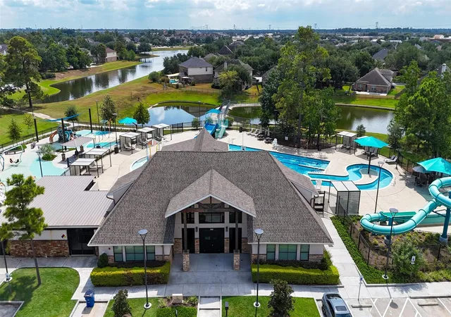 Photo 4 of Sale Pending at 9211 Black Tooth Way, Humble, TX 77396 | MLS# 35486643 | Listing updated on 2026-09-18