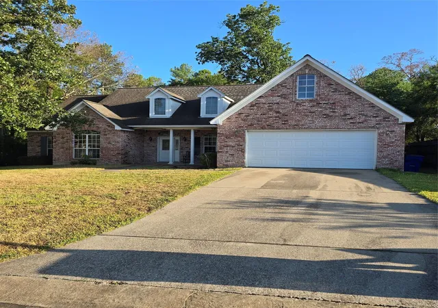Photo 1 of Sale Pending at 464 Bobwhite Dr, Lufkin, TX 75904 | MLS# 88047273 | Listing updated on 2026-09-20