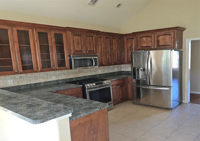 Photo 3 of Sale Pending at 464 Bobwhite Dr, Lufkin, TX 75904 | MLS# 88047273 | Listing updated on 2026-09-20