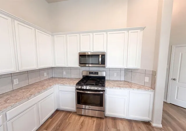 Photo 2 of Single family home for sale at 7820 Amber Ct, Texas City, TX 77591 | MLS# 25832815 | Listing updated on 2026-09-20
