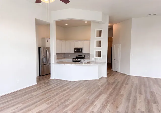 Photo 3 of Single family home for sale at 7820 Amber Ct, Texas City, TX 77591 | MLS# 25832815 | Listing updated on 2026-09-20