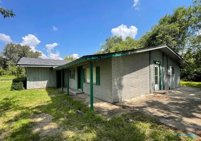Photo 2 of Single family home for sale at 4969 County Rd 803, Brazoria, TX 77422 | MLS# 98105955 | Listing updated on 2026-09-23