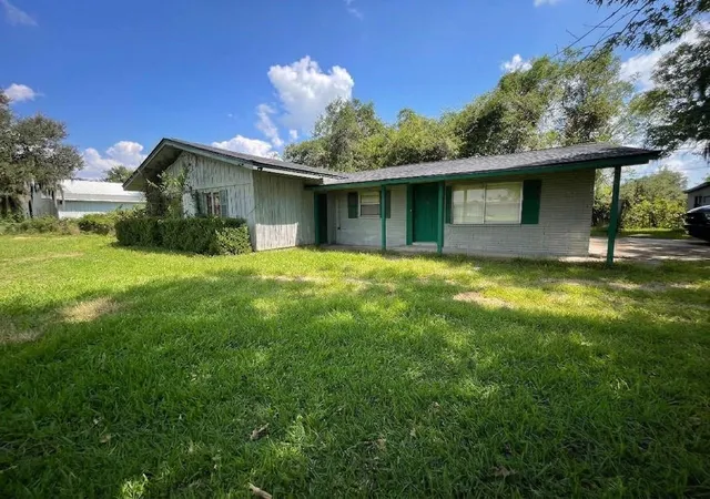 Photo 3 of Single family home for sale at 4969 County Rd 803, Brazoria, TX 77422 | MLS# 98105955 | Listing updated on 2026-09-23