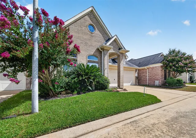 Photo 1 of Single family home for sale at 17814 N White Tail Ct, Houston, TX 77084 | MLS# 34800355 | Listing updated on 2026-09-18