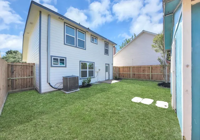 Photo 3 of Single family home for sale at 15141 Sheffield Ter, Channelview, TX 77530 | MLS# 26460313 | Listing updated on 2026-10-08