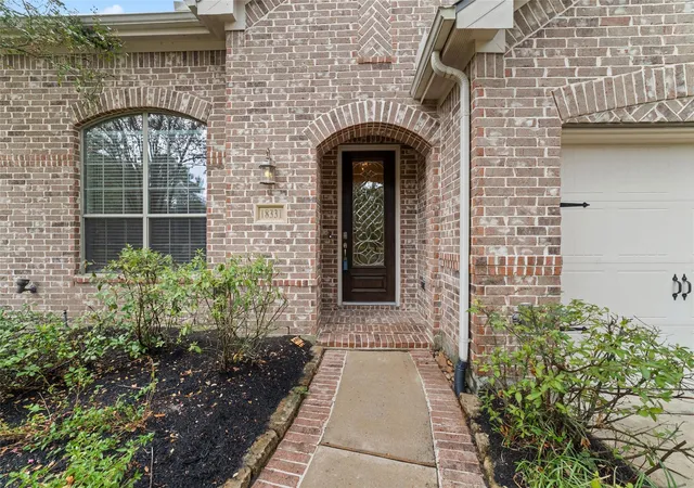 Photo 3 of Single family home for sale at 18331 1st Bend Dr, Cypress, TX 77433 | MLS# 50264379 | Listing updated on 2026-09-06