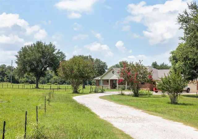Photo 1 of Land for sale at 0 Johnston Rd, Wallis, TX 77485 | MLS# 74878146 | Listing updated on 2026-08-31