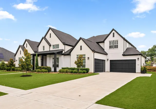Photo 3 of Single family home for sale at 29660 Fulshear Lake Tr, Richmond, TX 77406 | MLS# 65139809 | Listing updated on 2026-09-12