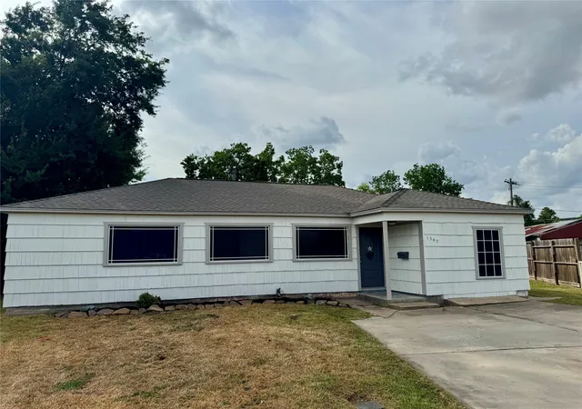 Photo 1 of Single family home for sale at 1307 Armor Ave, Pasadena, TX 77502 | MLS# 44331929 | Listing updated on 2026-09-05